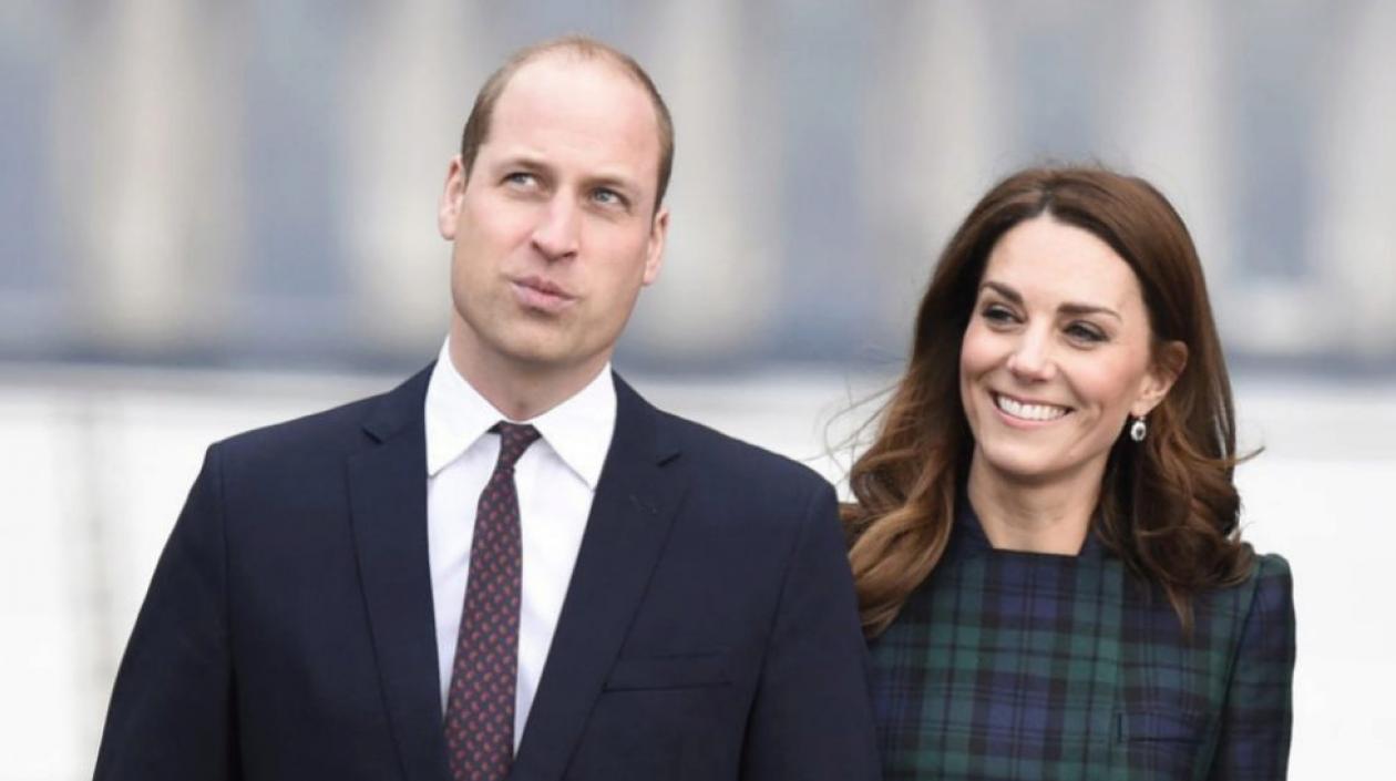 Duques de Cambridge Guillermo y Catalina.