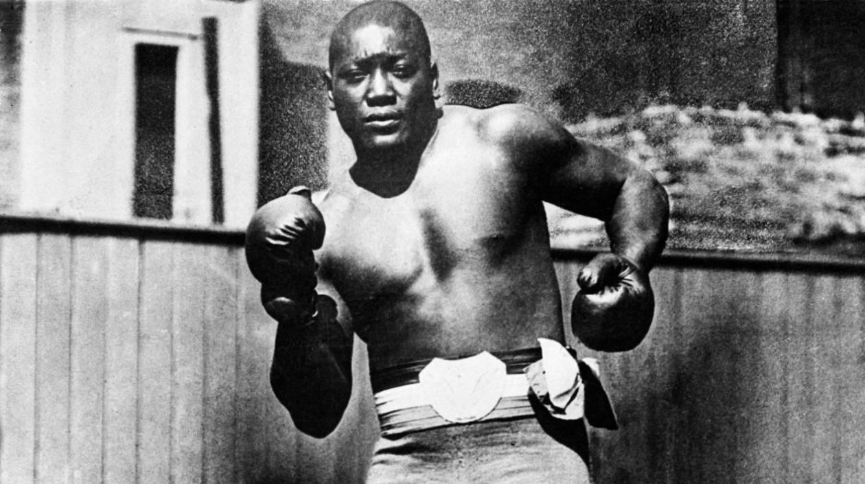 Jack Johnson, boxeador afroamericano. 