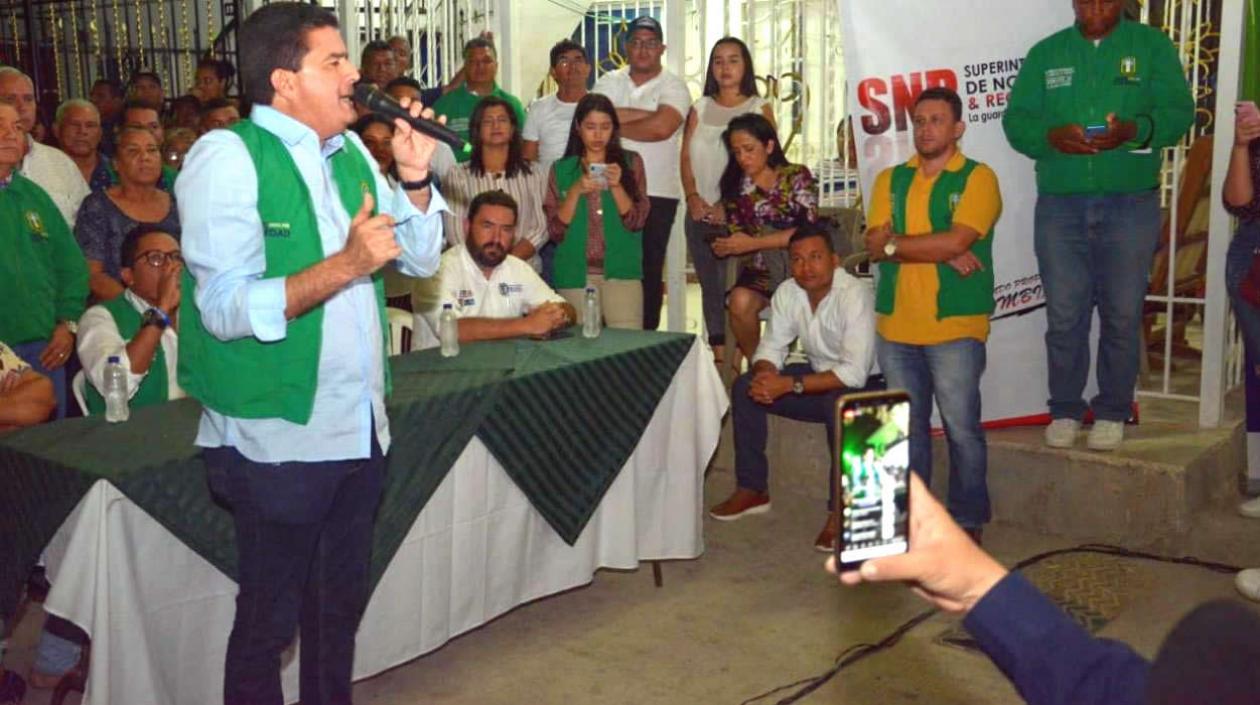 El Alcalde de Soledad, Rodolfo Ucrós.