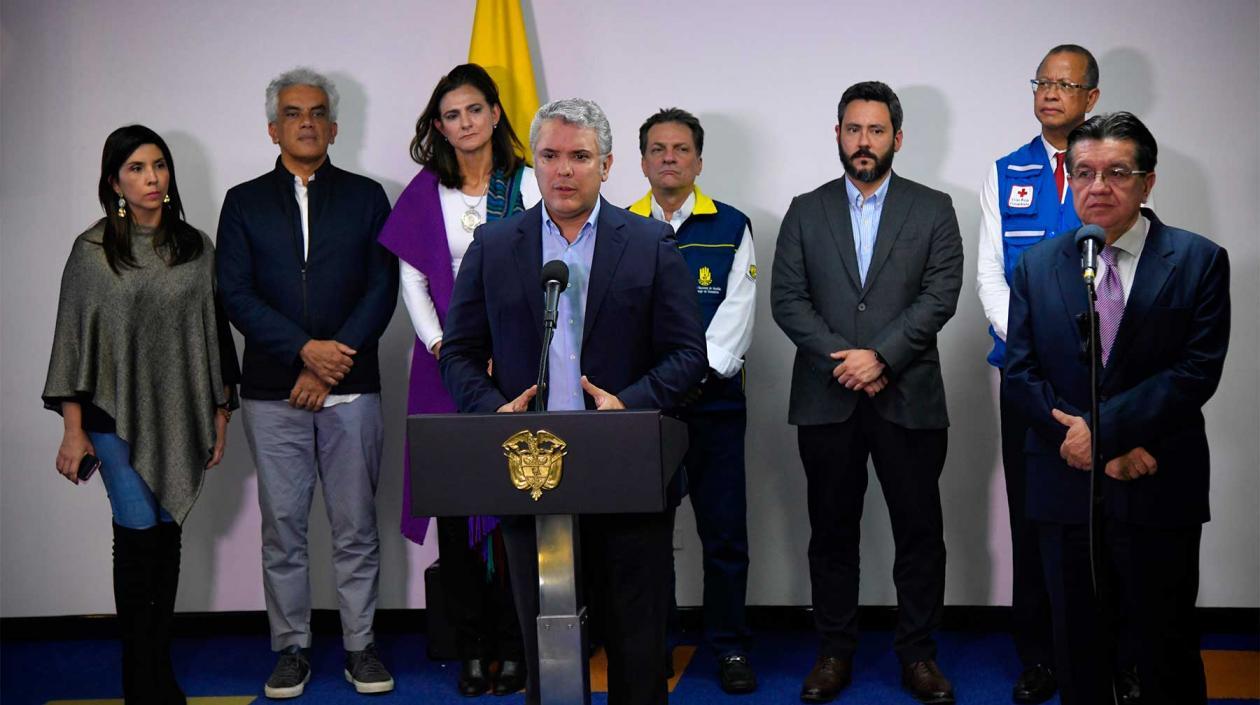 Declaración del Presidente al terminar una reunión en el Puesto de Mando Unificado (PMU).