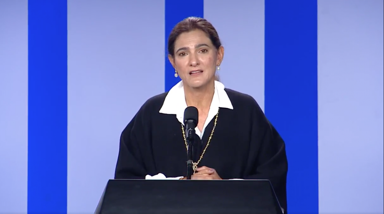 La Ministra de Transporte, Ángela María Orozco.