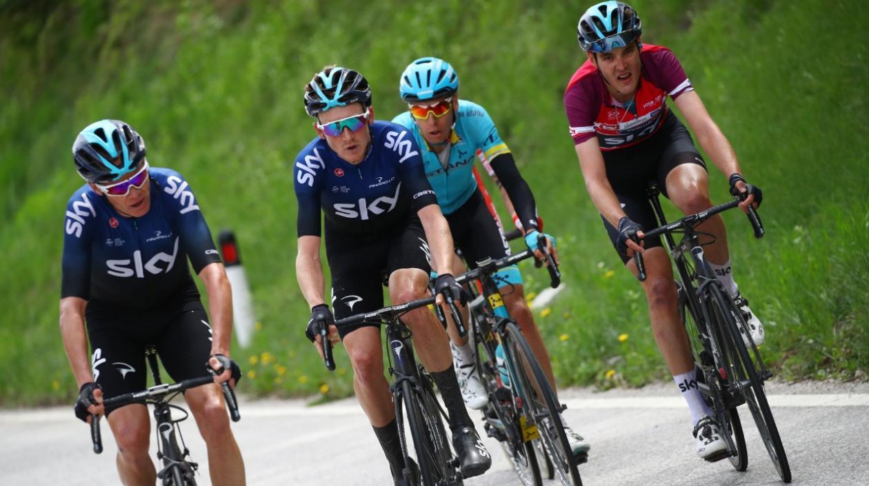 Ciclistas del equipo Sky en la pasada edición del tour.