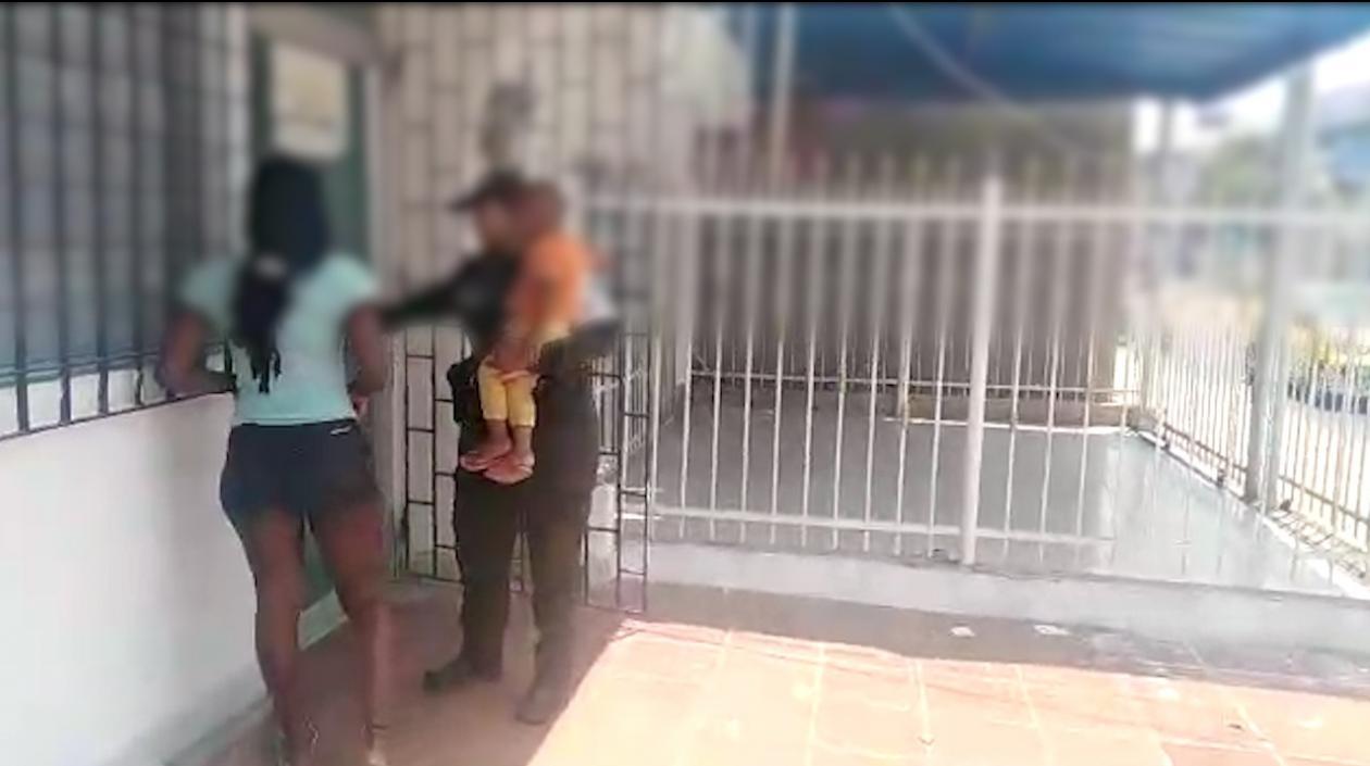 A la madre que maltrató a su hijo le quitaron la custodia.