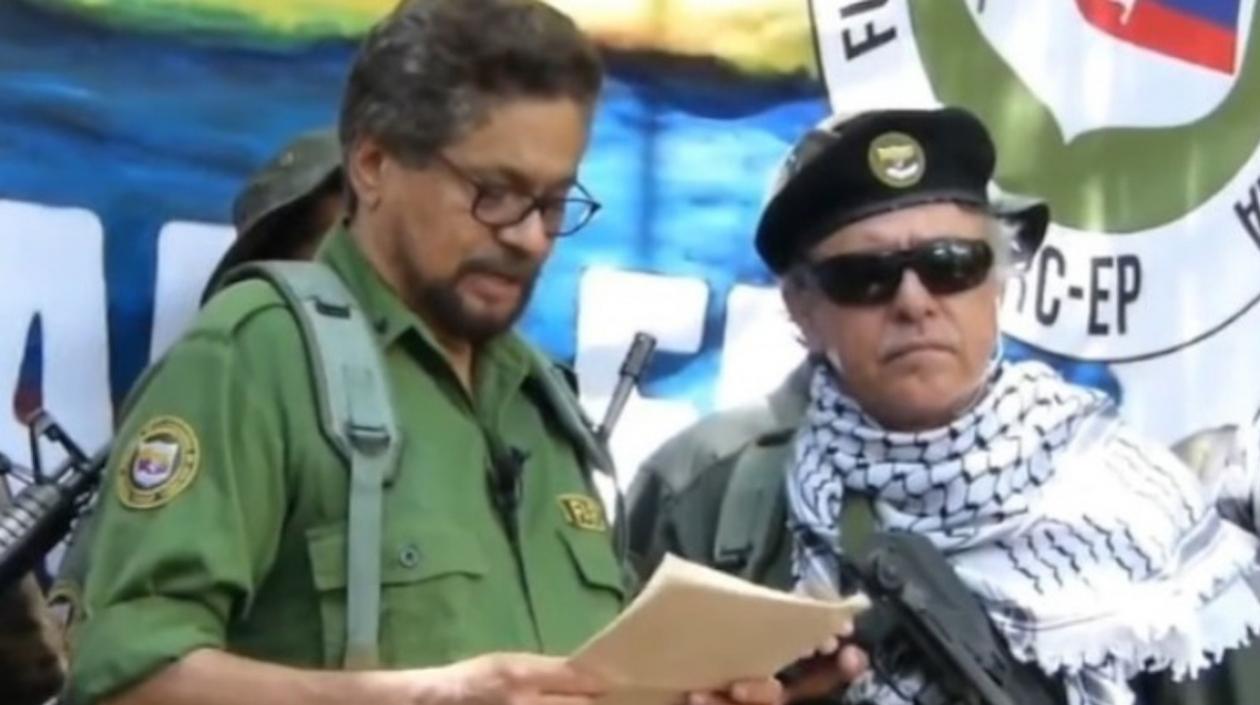 'Iván Márquez' y 'Jesús Santrich'.