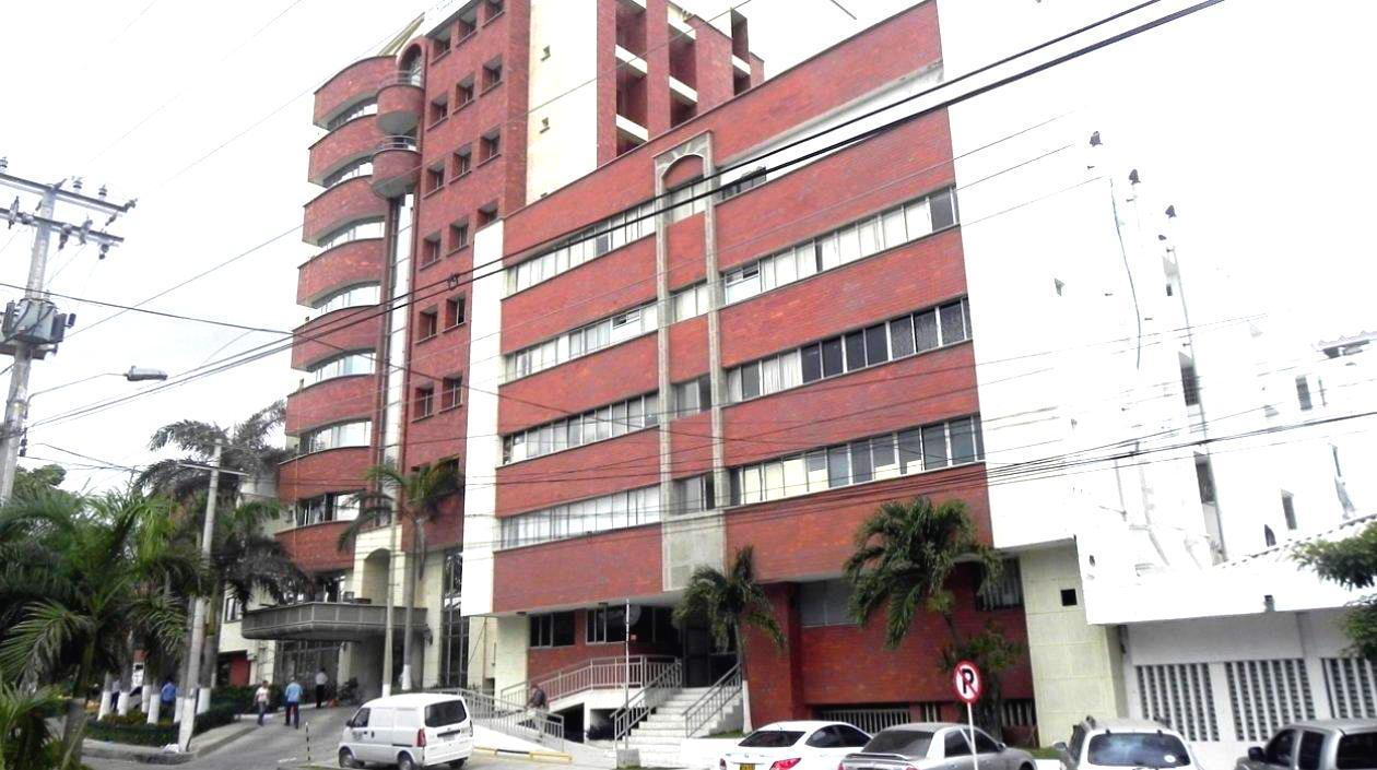 La madre y los trillizos se encuentran en la Clínica General del Norte.