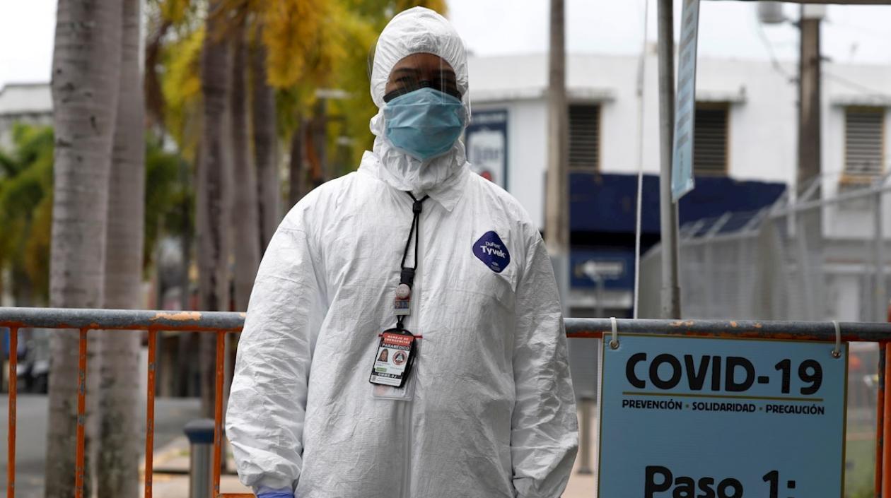 rancia alerta de efectos secundarios graves en tratamientos contra Covid-19.
