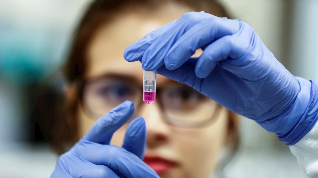 Científicos en todo el mundo trabajan para buscar una vacuna contra el Covid-19.