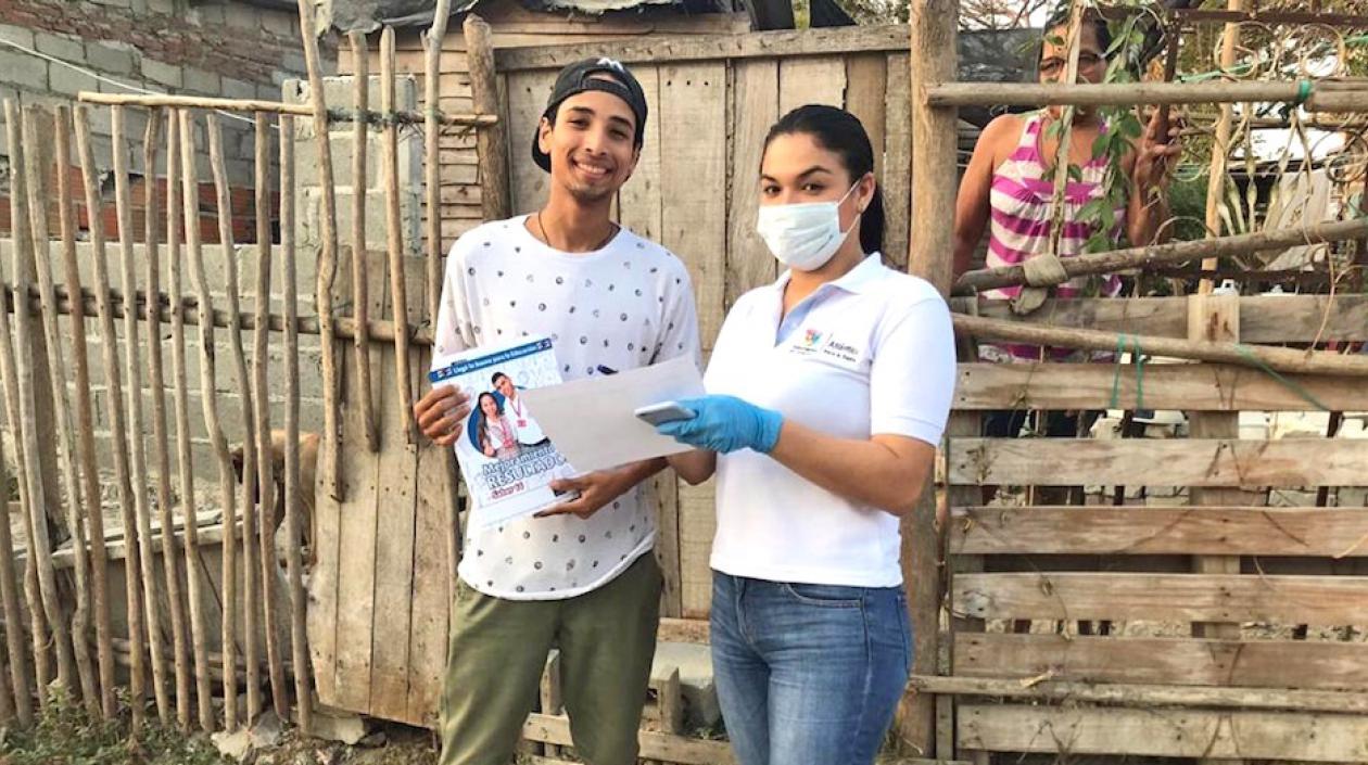 Entrega del material en los municipios.
