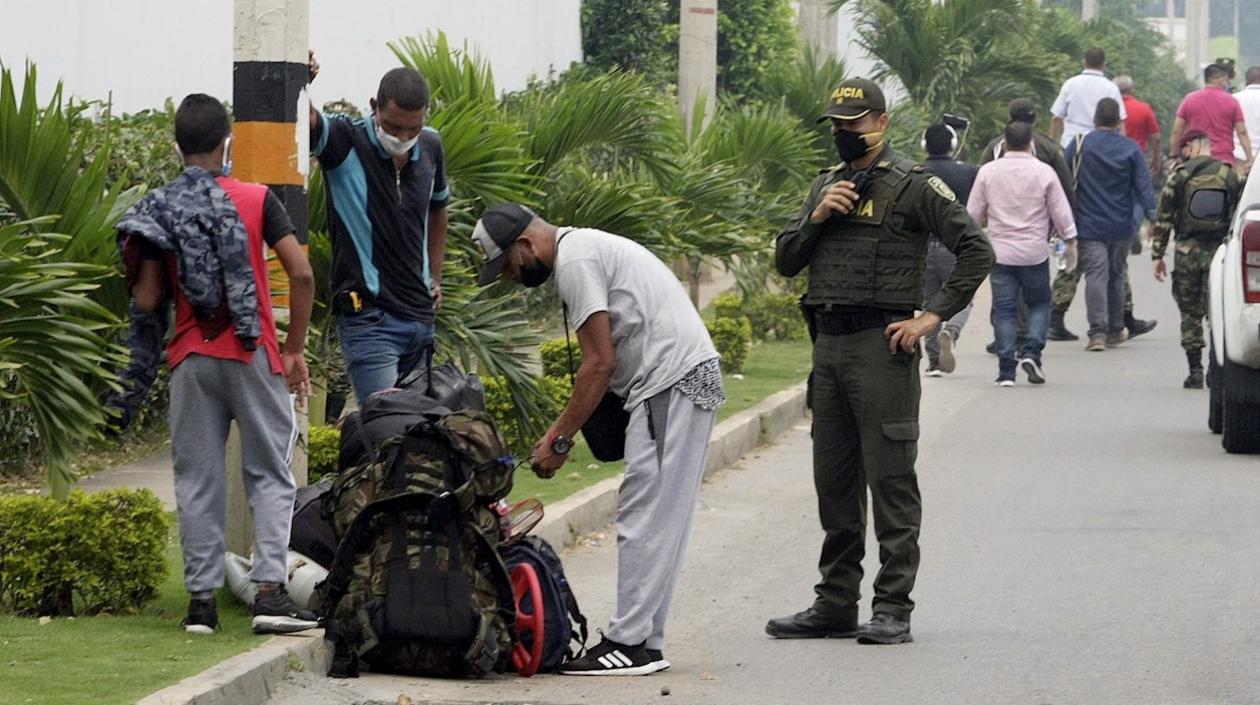Algunos venezolanos fueron desalojado de sus lugares de alojamiento.