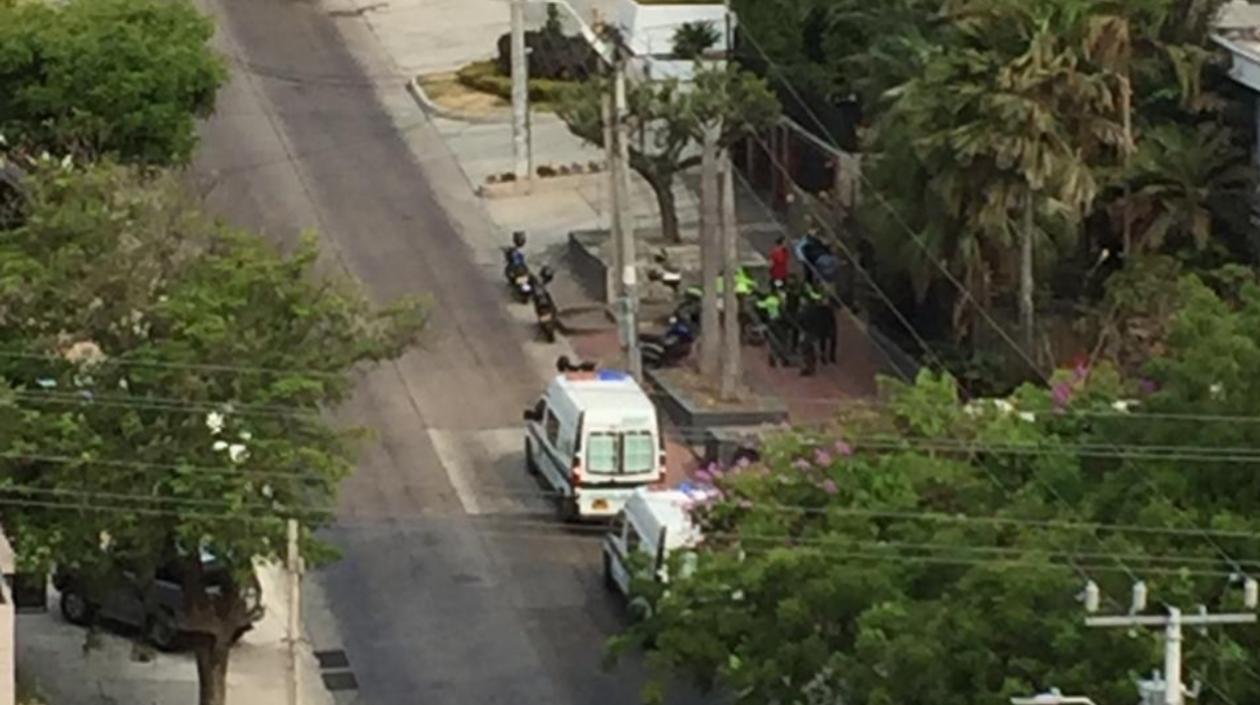 Policía en el lugar de los hechos.