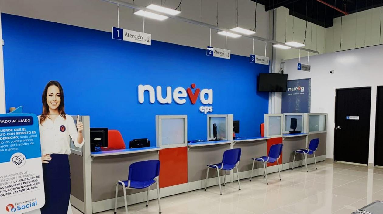 Fachada de una oficina de atención de la Nueva EPS.