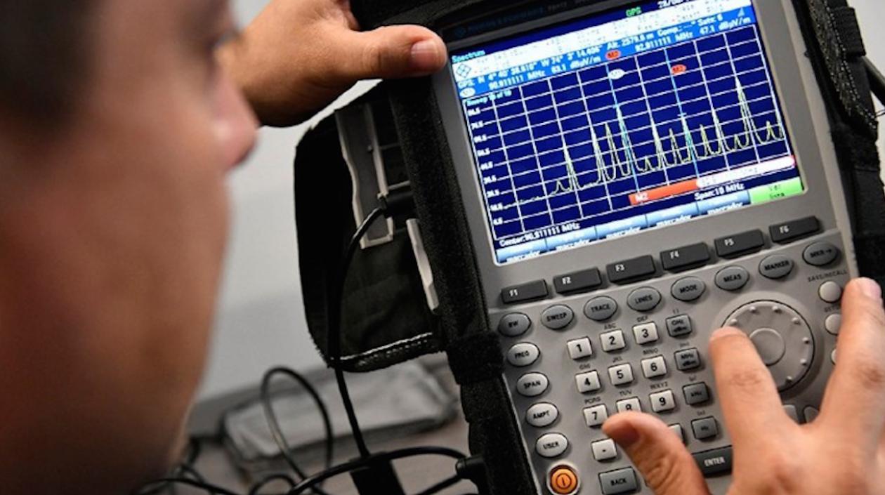 Recomendaciones en materia de salud e higiene hicieron los ministerios de Salud y TIC a las empresas de comunicaciones.