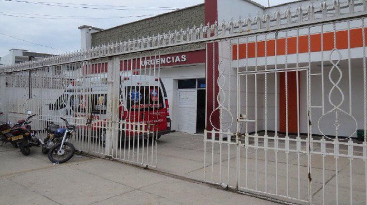Hospital Materno Infantil 13 de Junio, a donde fue llevado en primera instancia el herido.