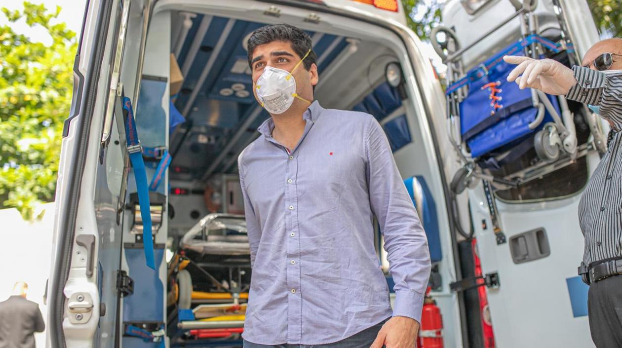 Otto Sonnenholzner, vicepresidente de Ecuador, al frente de la crisis.