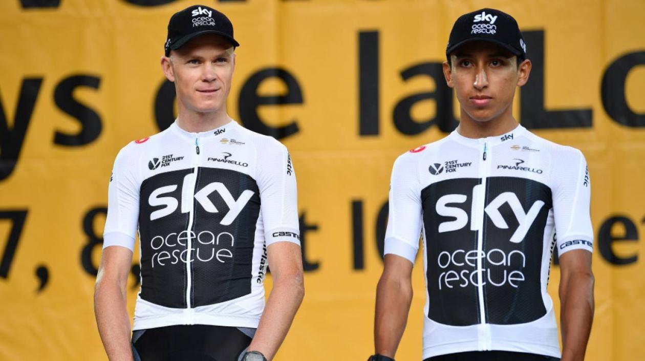 Chris Froome y Egan Bernal. 