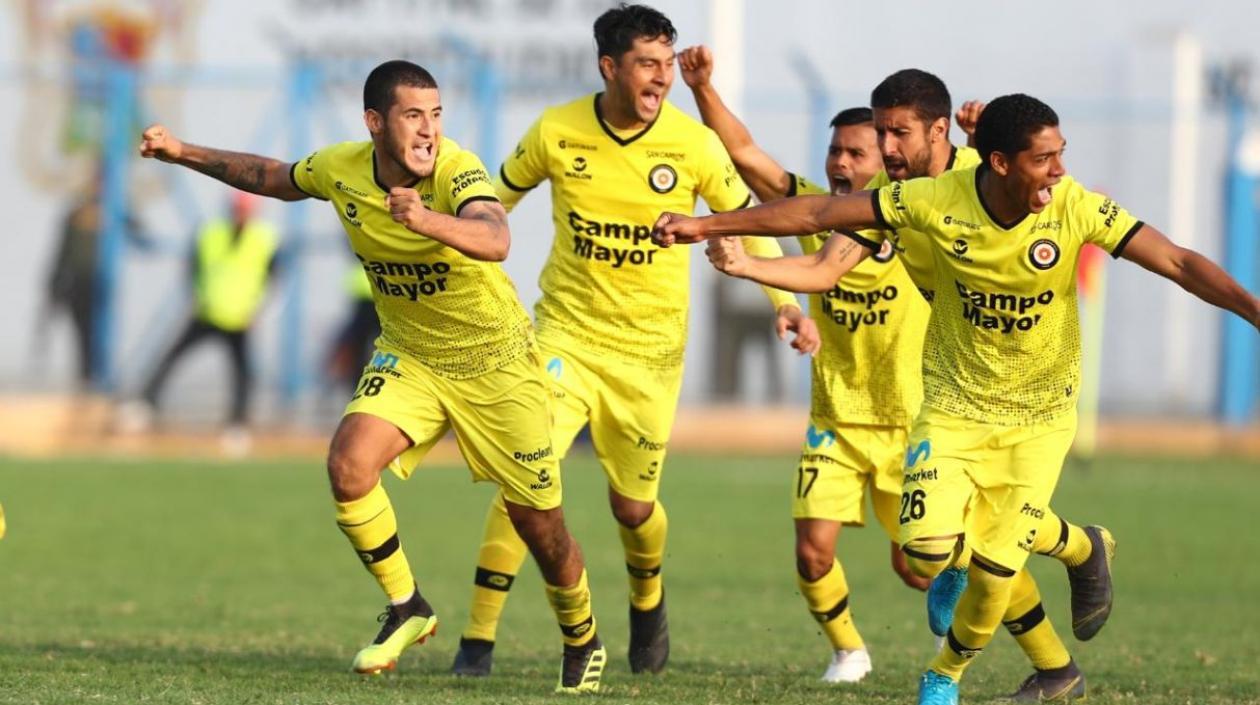 Jugadores del Deportivo Coopsol. 