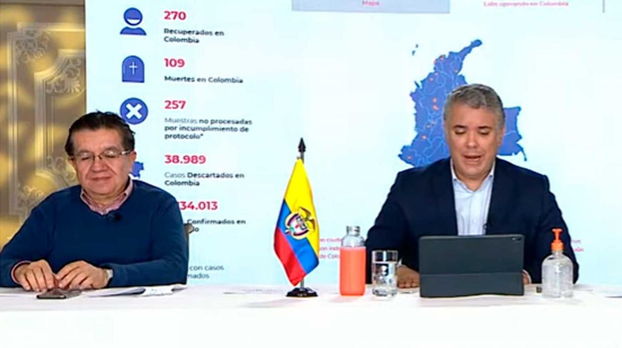  El Ministro de Salud, Fernando Ruiz, y el Presidente Iván Duque