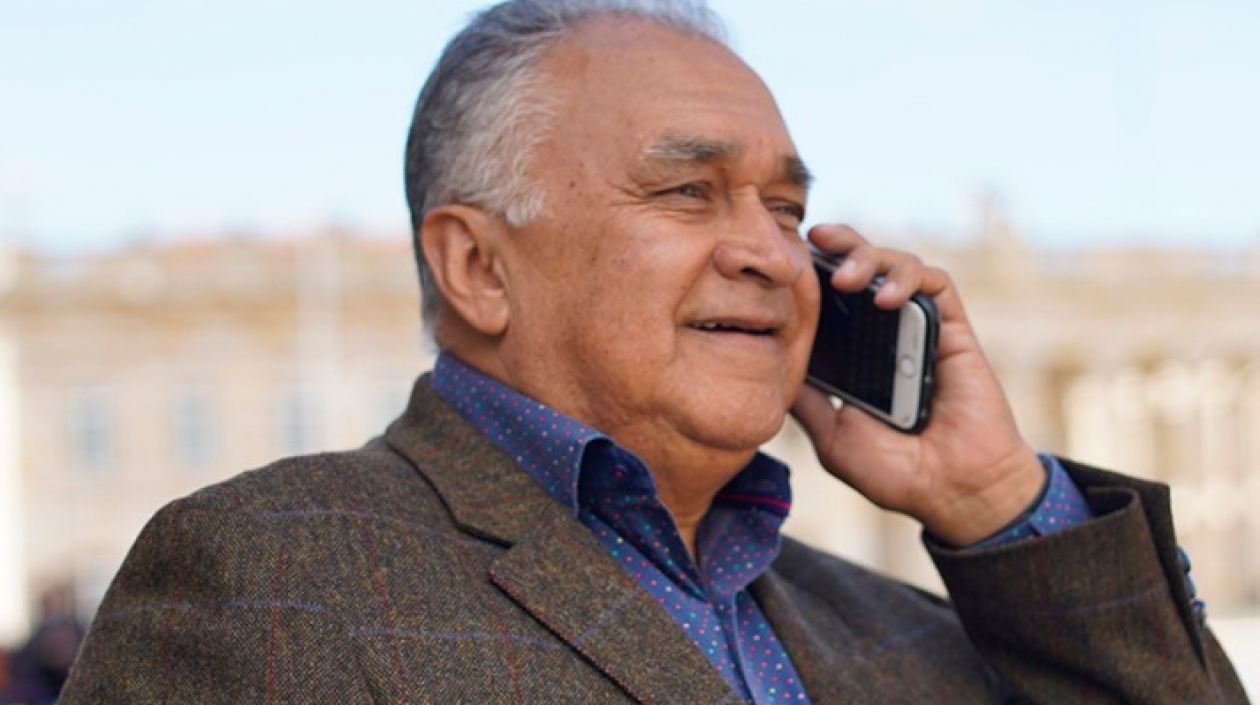 Los servicios de telecomunicaciones son esenciales.