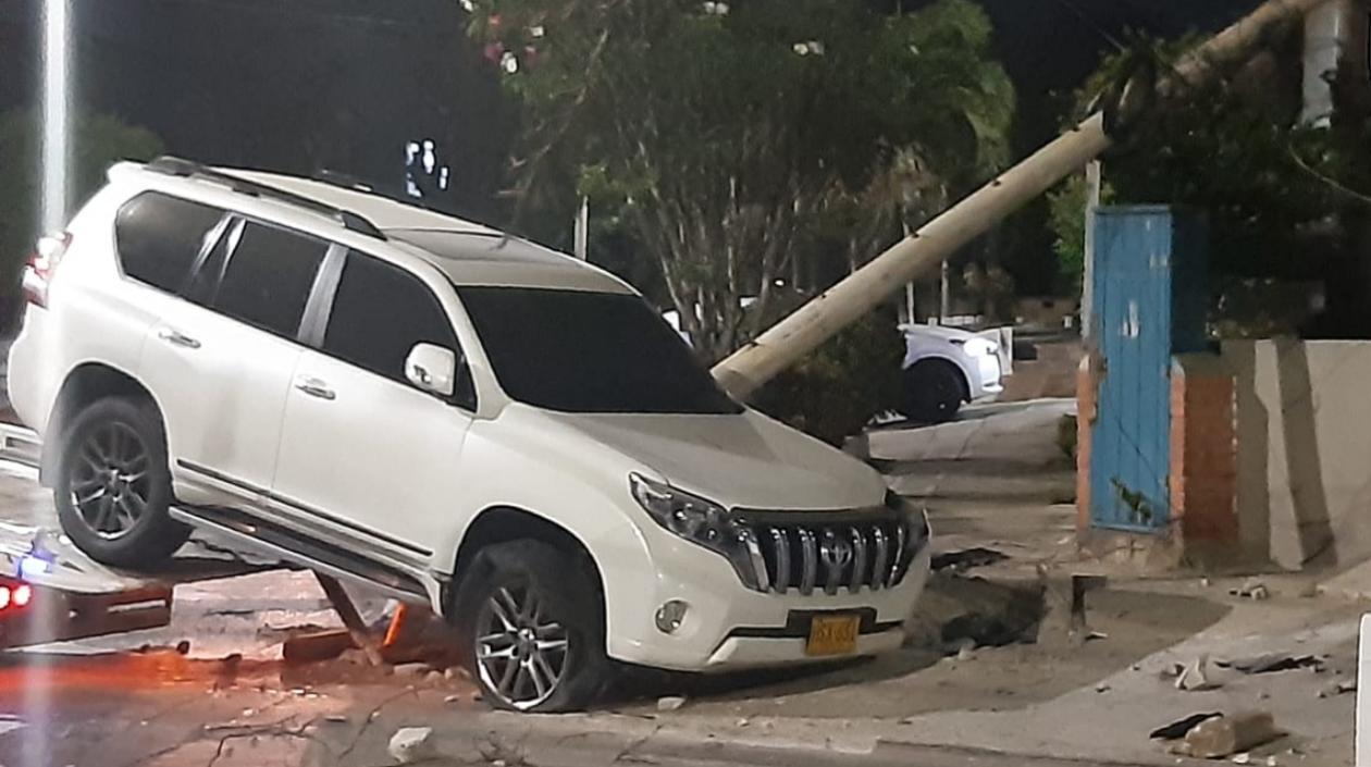 Así quedó la camioneta tras el accidente.