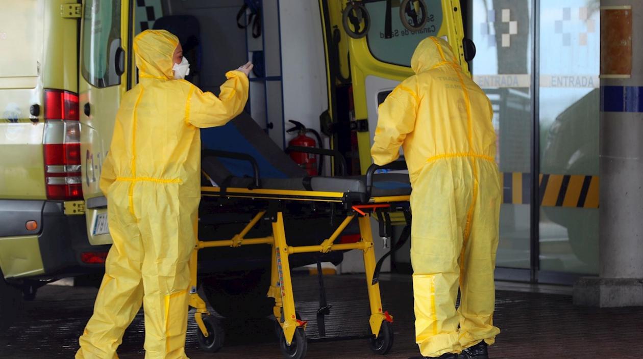 Personal del Servicio Canario de Salud en España.