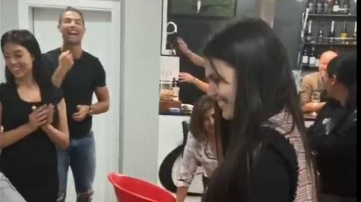 Cristiano Ronaldo en la fiesta de su sobrina.