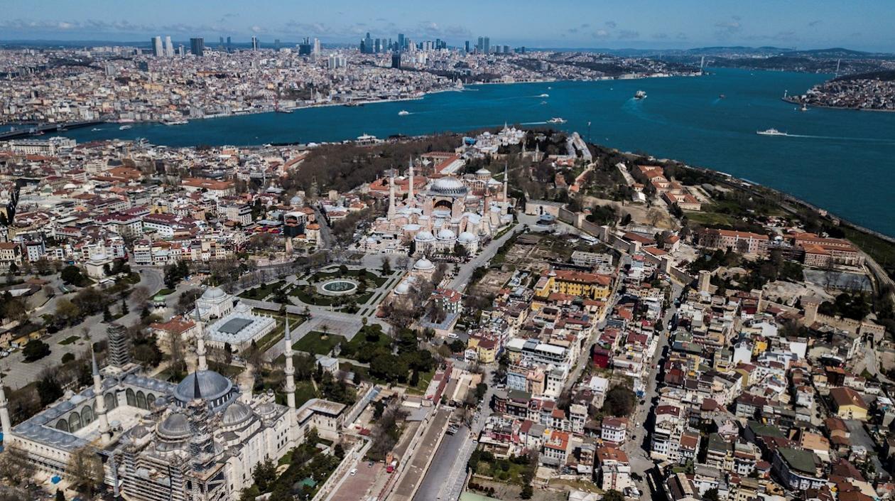 El toque de queda se aplicará en 31 provincias.