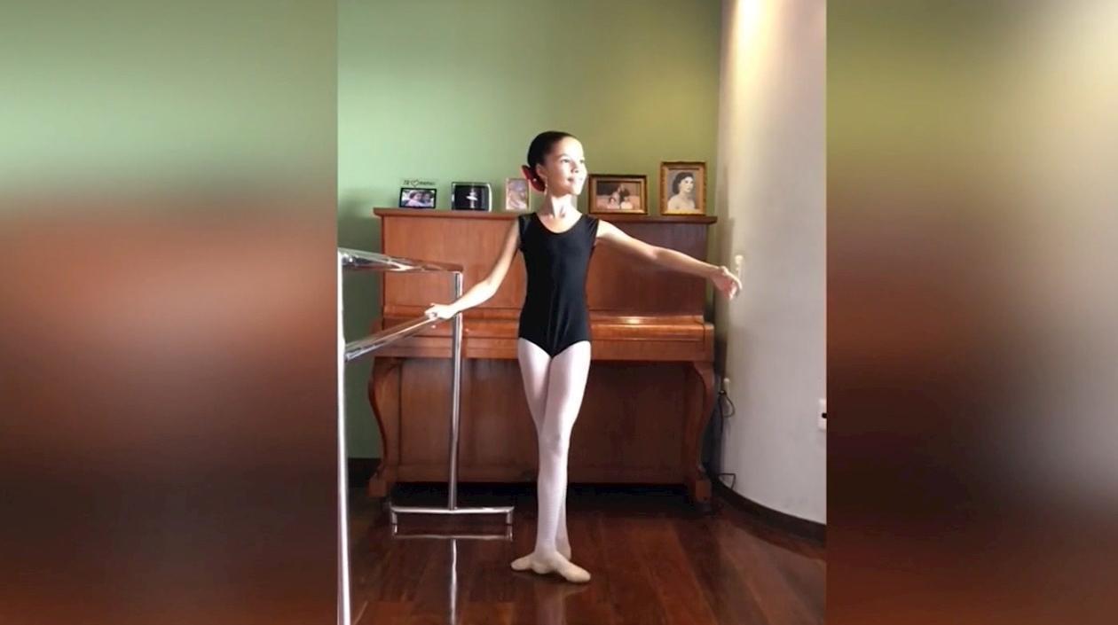 La bailarina brasileña Sophia Heringer, de 11 años.