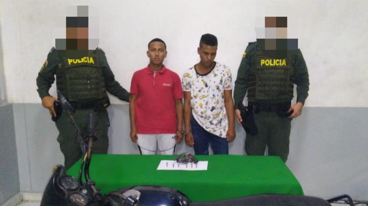 Los dos capturados en la URI.