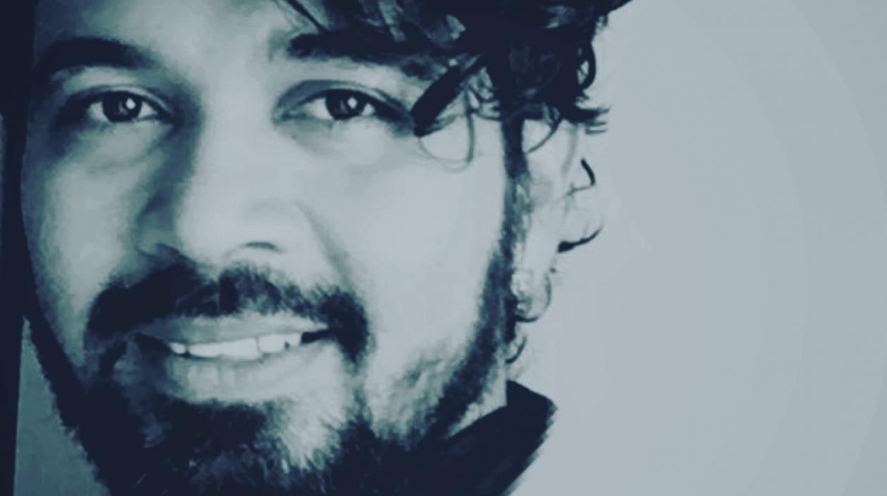 El escritor Javier Saltarín.