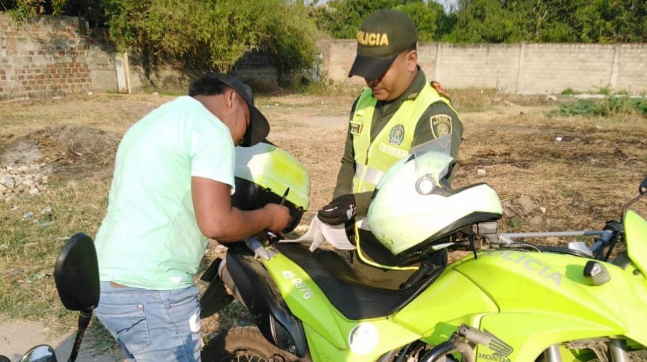 Sino quieres enfermarte de Covid-19 es mejor quedarse en casa para cuidarte y cuidar de tu familia.