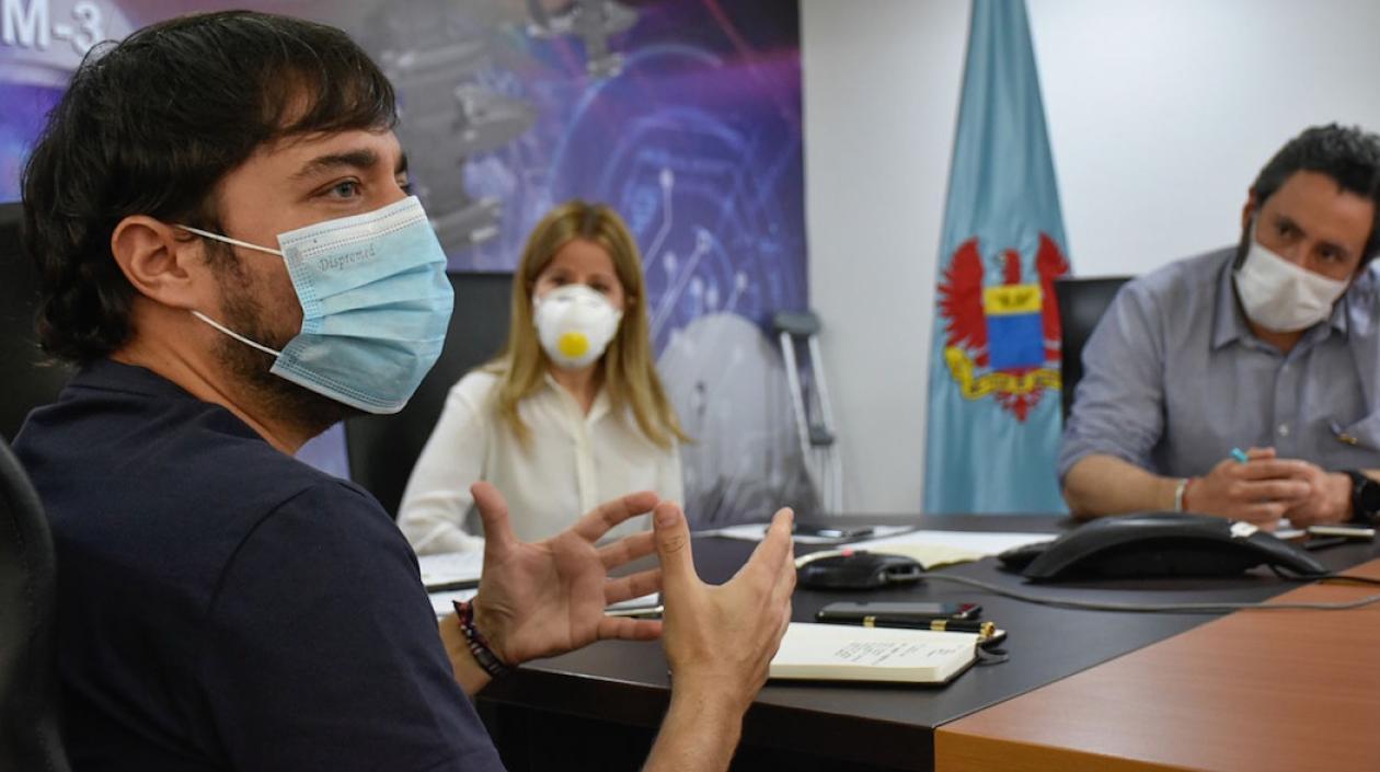 El Alcalde Jaime Pumarejo y la Gobernadora Elsa Noguera, en el Consejo de Seguridad.