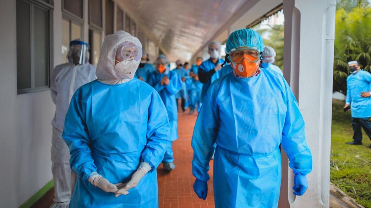 El Ministro de Salud, Fernando Ruiz.