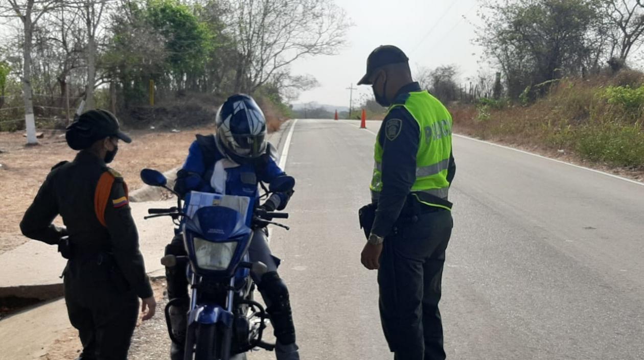 Operativos de control de la Policía en vías del Atlántico.