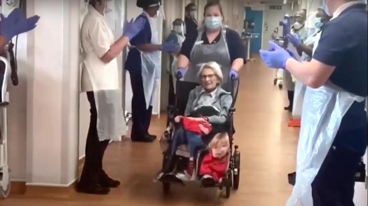 La mujer británica de 106 años de edad que superó el Covid-19.
