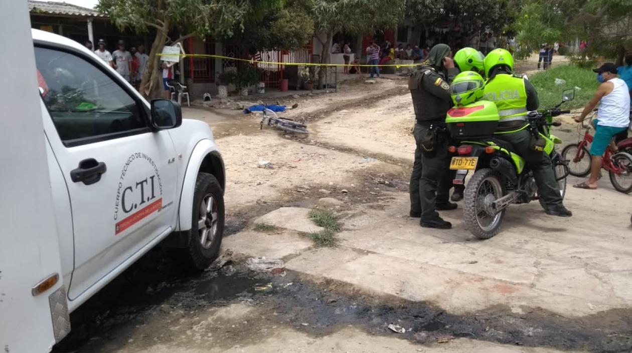 El CTI de la Fiscalía se encargó de la inspección del cadáver.