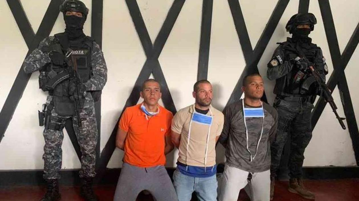 Los tres hombres capturados en el municipio Tovar del estado de Aragua, cercano a Caracas.