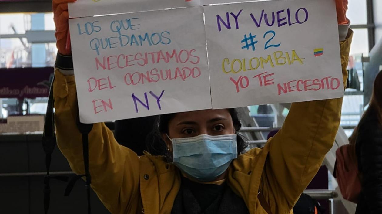 Los colombianos piden ayuda al Gobierno Nacional.