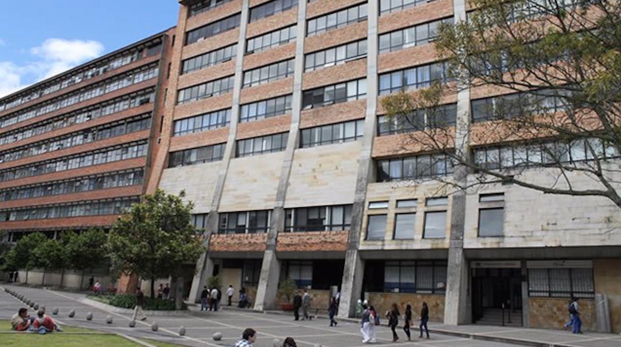 El médico atendía pacientes en la localidad Rafael Uribe Uribe, donde presuntamente se contagio.