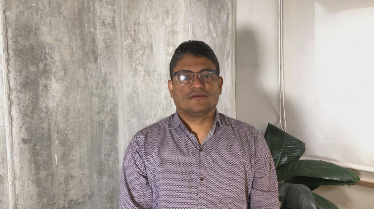 Humberto Mendoza, Secretario de Salud (e).