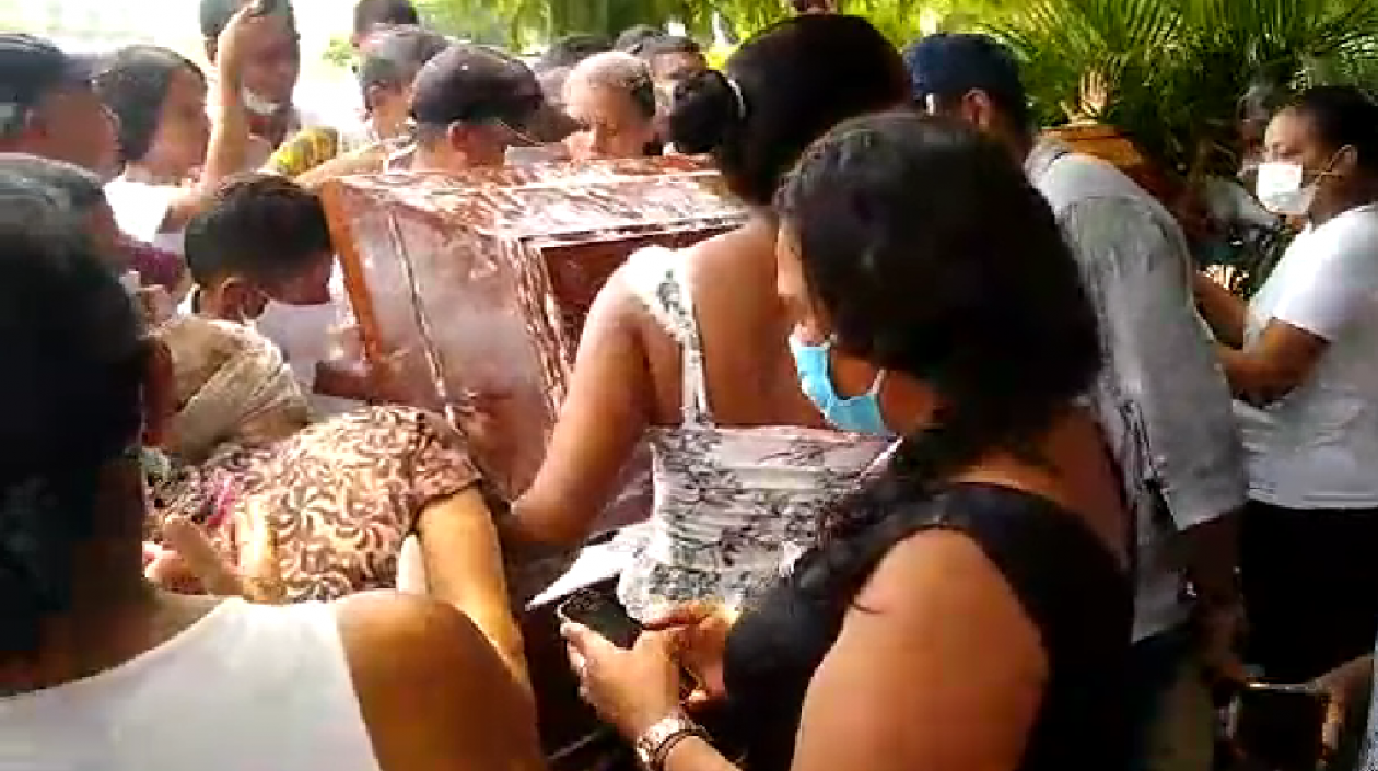 Sepelio de joven en Distracción, La Guajira.