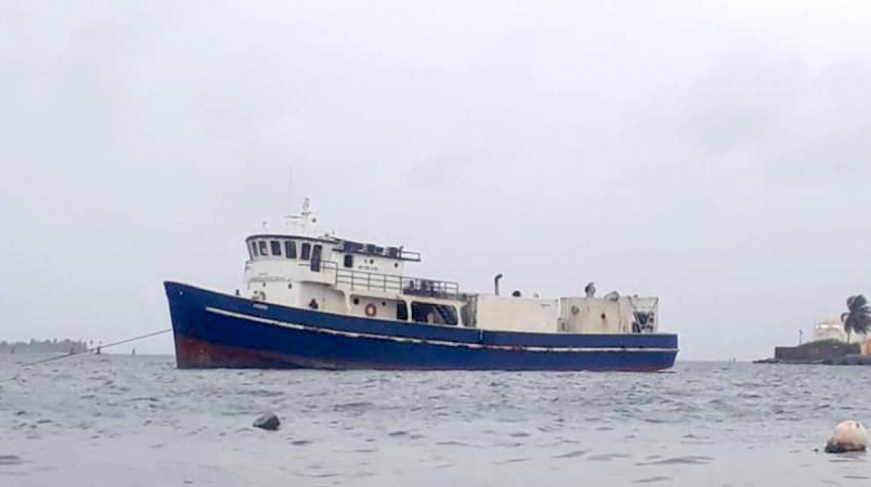 Embarcación Susurro entró en cuarentena por Covid-19.