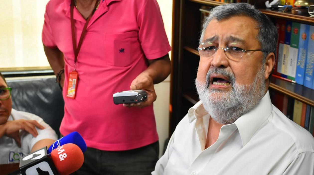 Rafael Pacheco, abogado de la Uniautónoma.