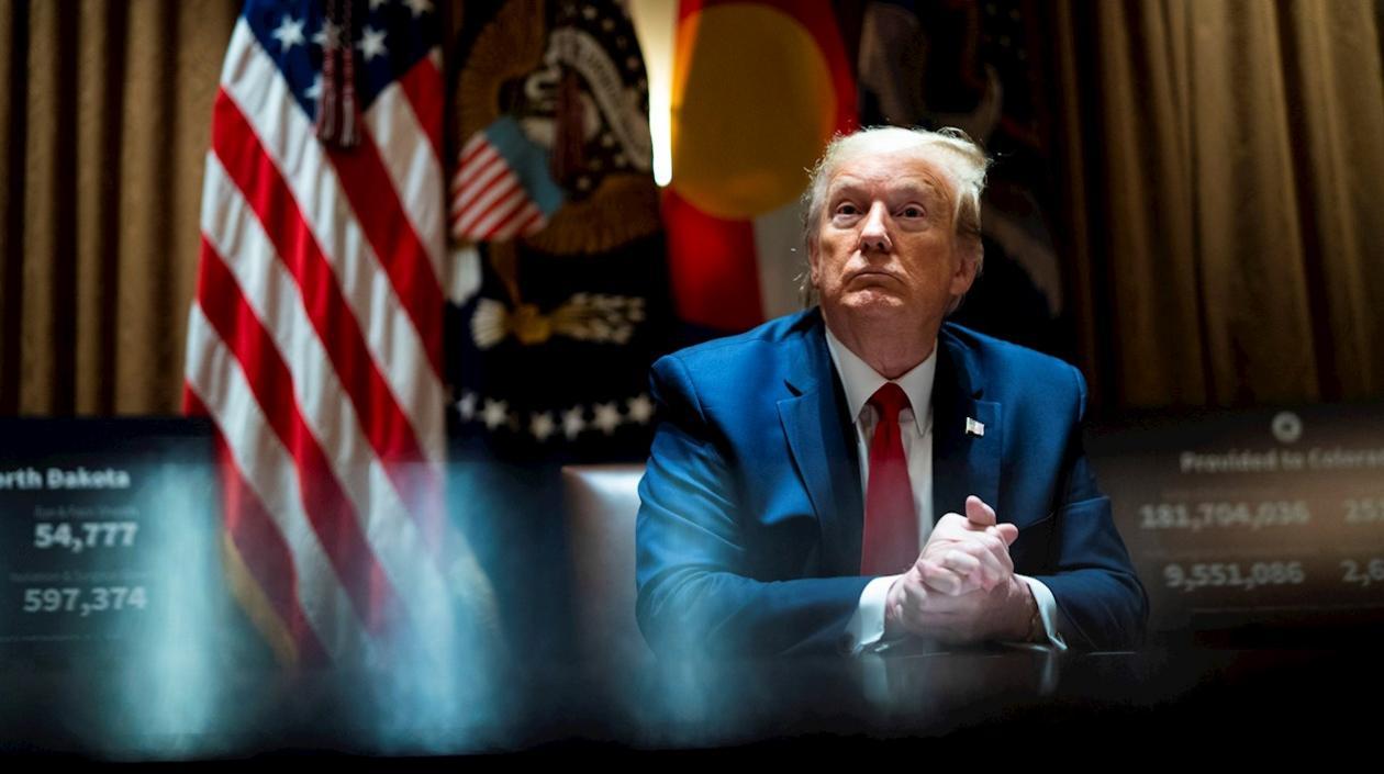 Presidente Donald J. Trump revela que toma hidroxicloroquina.