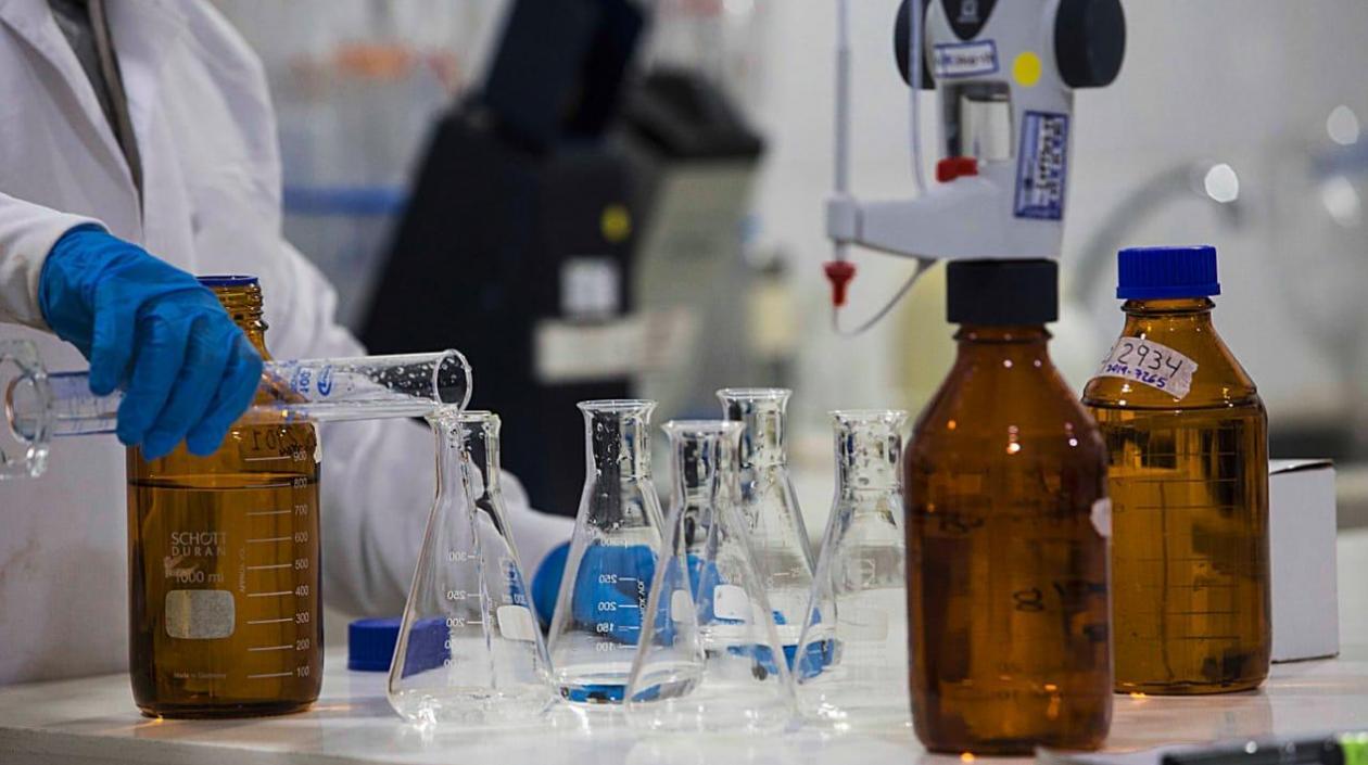 Tres laboratorios en Barranquilla se fortalecerán con la inversión de recursos de la Gobernación.