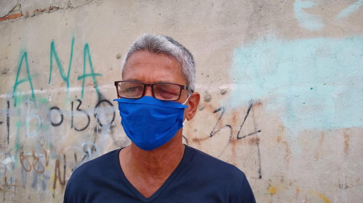 Adolfo De la Torre, líder comunitario del barrio Rebolo,