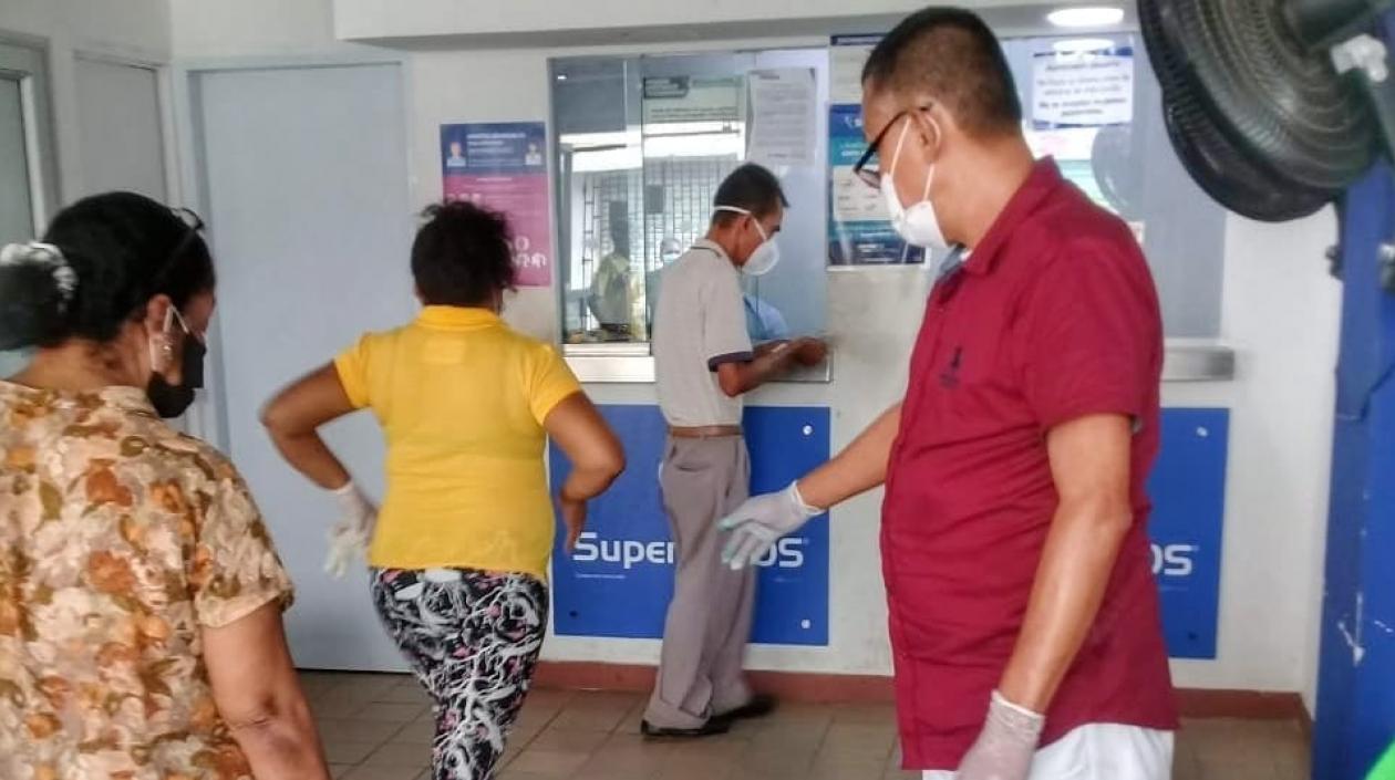 Con distanciamiento y protocolos podrán acceder para reclamar el subsidio.