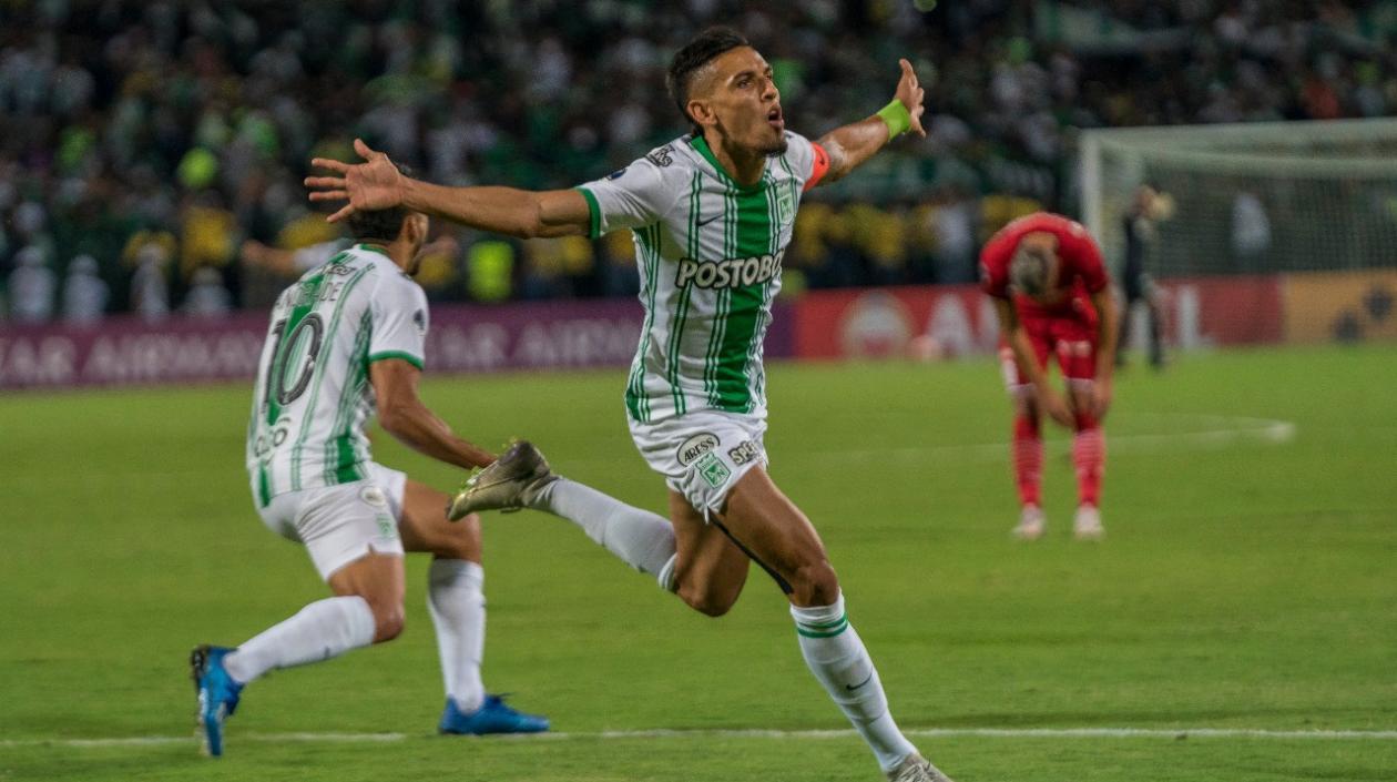 El lateral Daniel Muñoz.