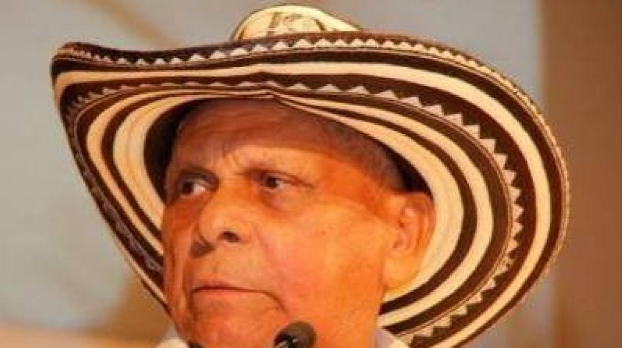 El Maestro y compositor Adolfo Pacheco.