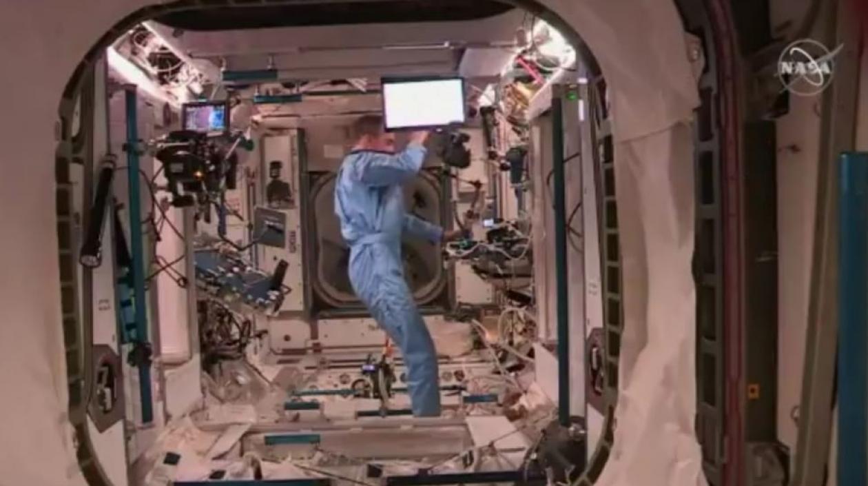 Uno de los astronautas.