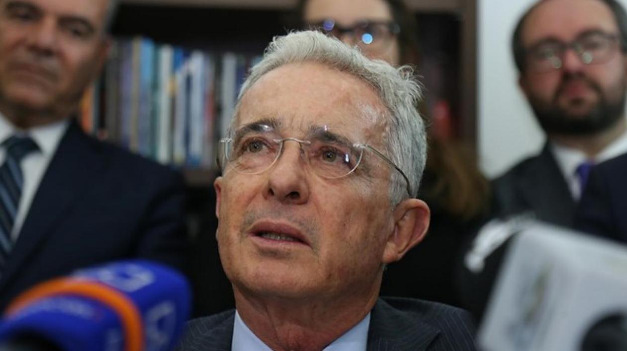 Álvaro Uribe Vélez, expresidente.